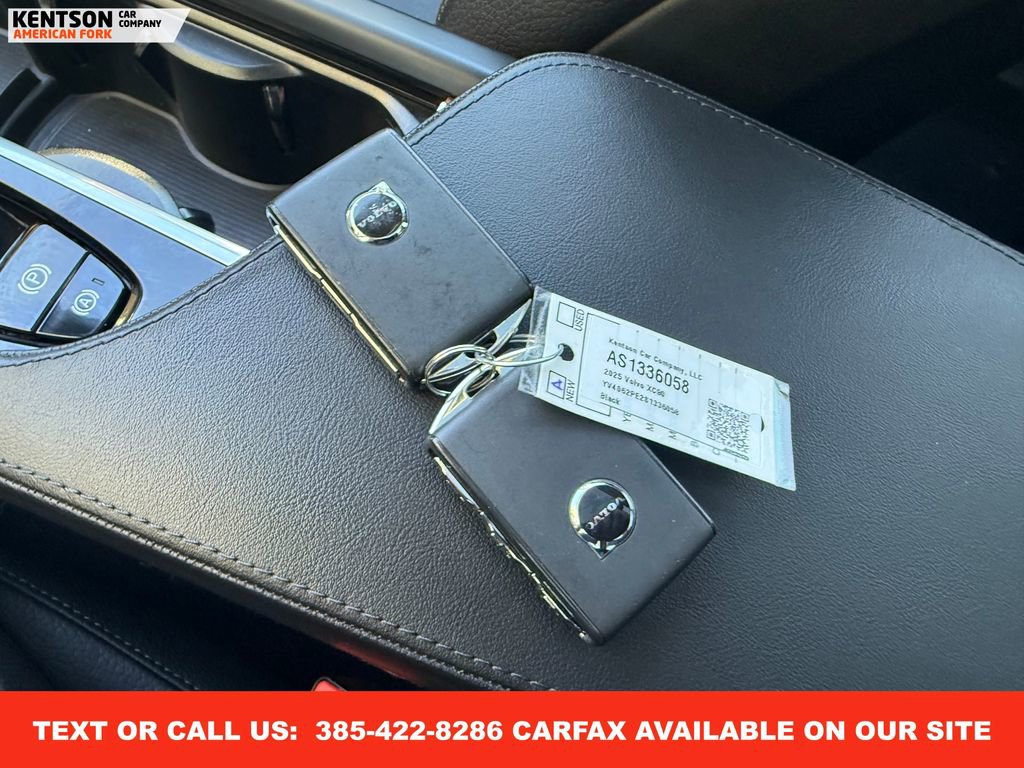 Used 2025 Volvo XC90 B6 Plus image 42