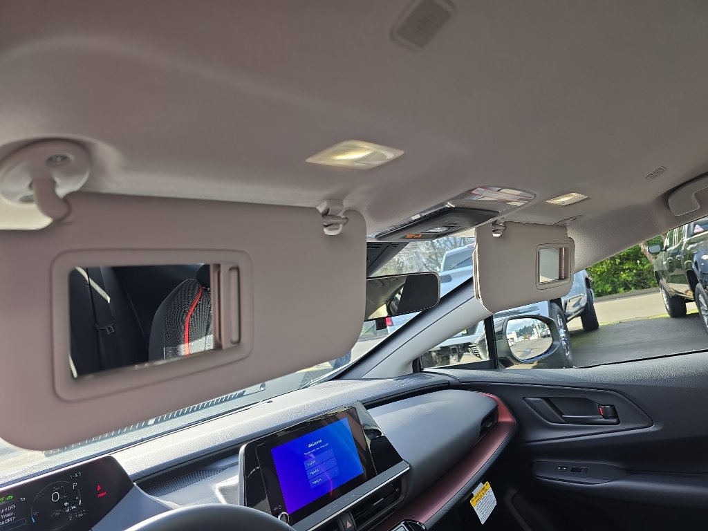 New 2026 Toyota Prius Plug-In Hybrid FWD image 13