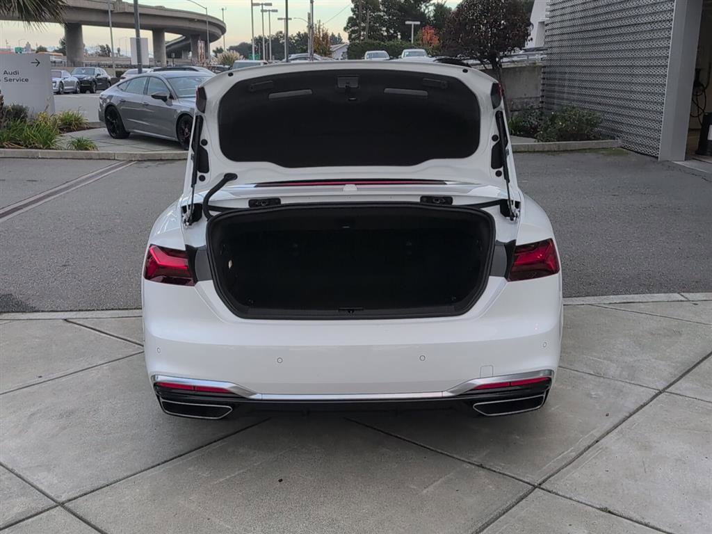 Used 2024 Audi A5 2.0T Prestige image 11