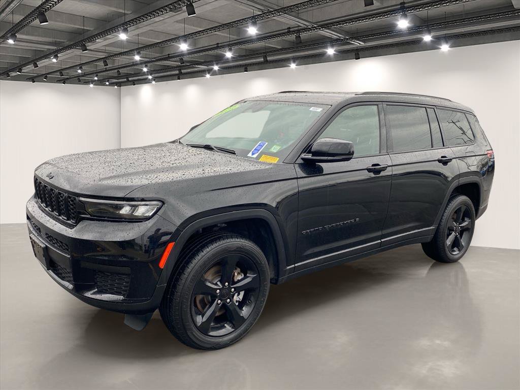 Used 2023 Jeep Grand Cherokee L Laredo AWD/4WD image 3