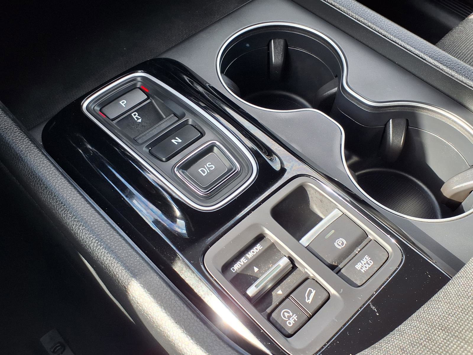 Certified 2025 Honda Pilot Sport image 12