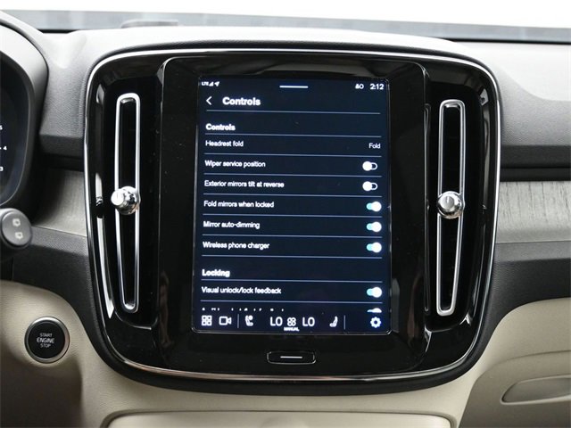 Used 2024 Volvo XC40 B5 Plus w/ Climate Package image 16