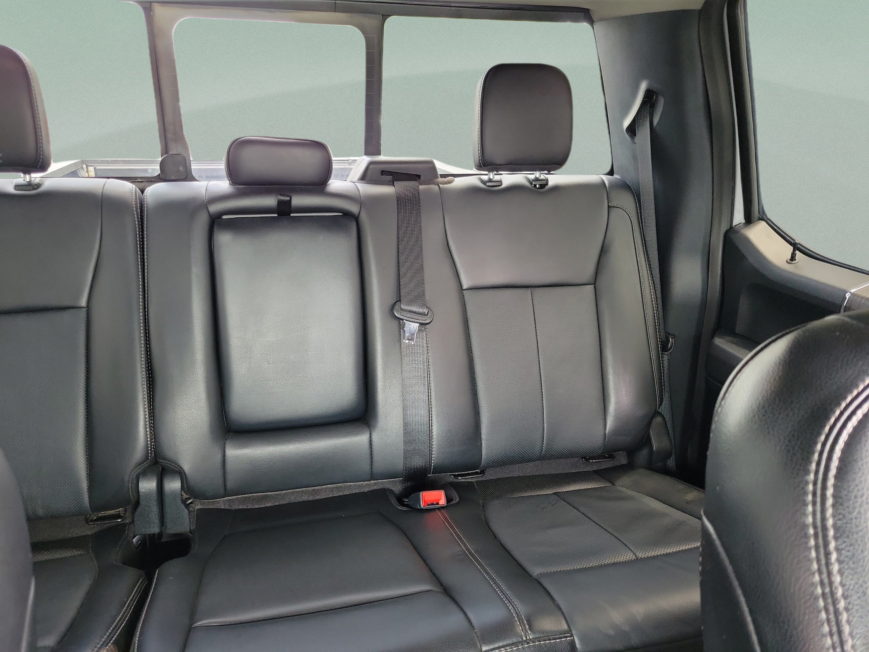 Used 2020 Ford F250 Lariat w/ Lariat Value Package AWD/4WD image 10