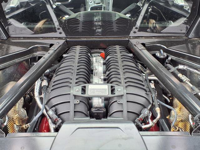 Used 2024 Chevrolet Corvette Z06 RWD image 22