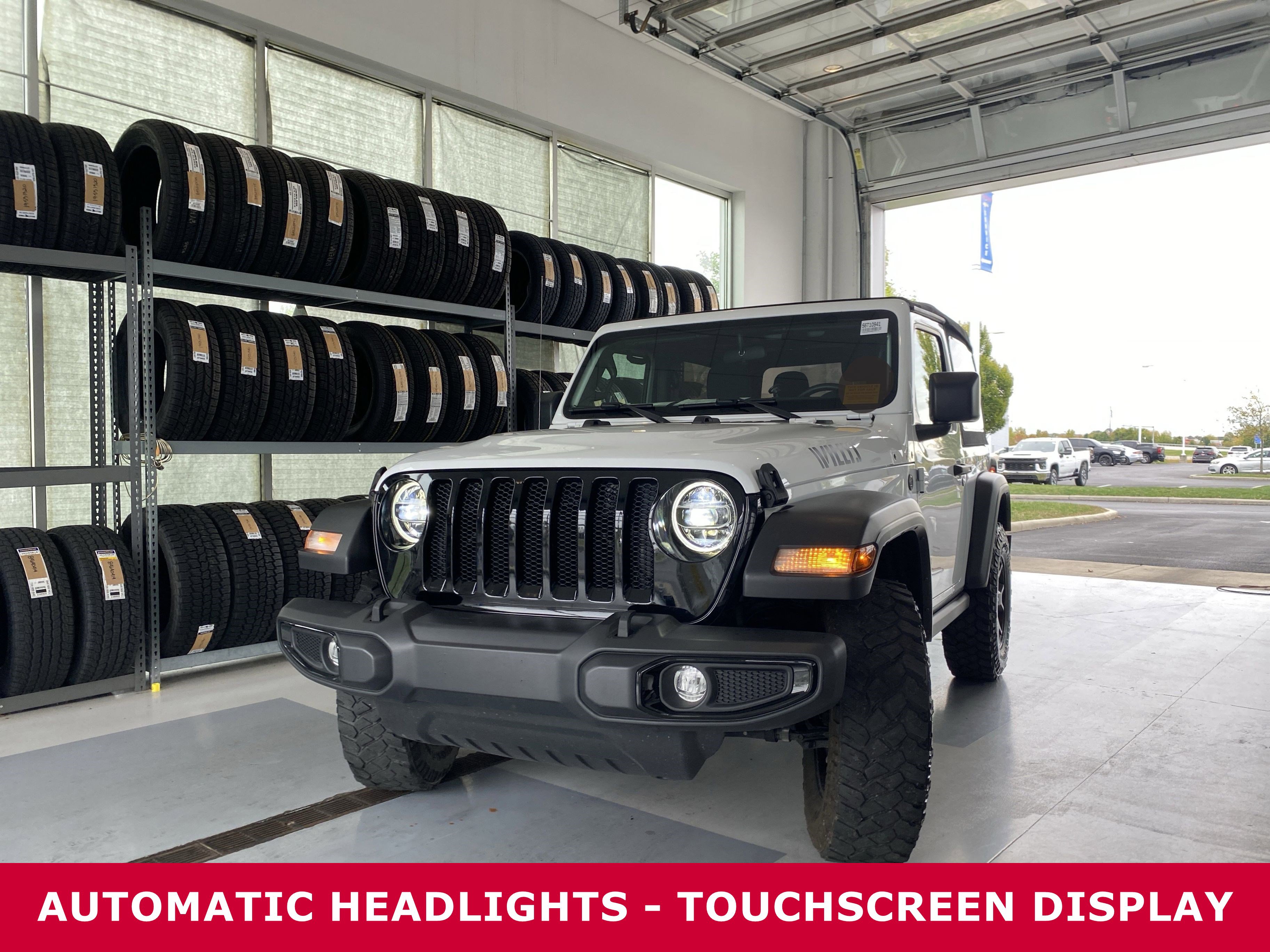 Used 2022 Jeep Wrangler Willys image 2