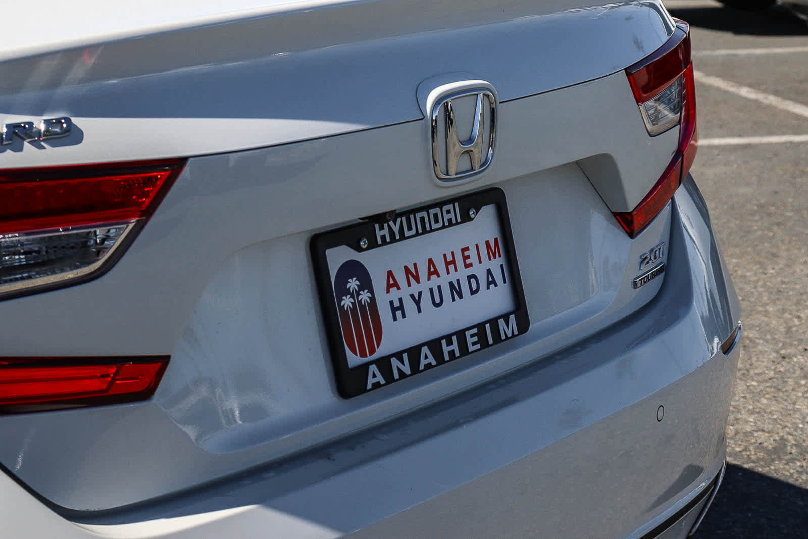 Used 2018 Honda Accord Touring image 10