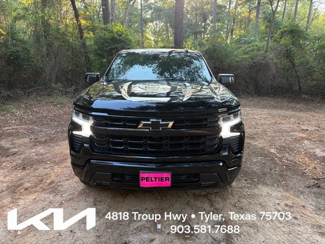 Used 2025 Chevrolet Silverado 1500 RST RWD image 2