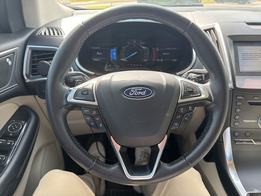 Used 2019 Ford Edge Titanium w/ Equipment Group 301A AWD/4WD image 14