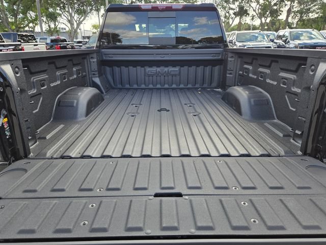 New 2026 GMC Sierra 2500 AT4 w/ AT4 Premium Plus Package AWD/4WD image 13