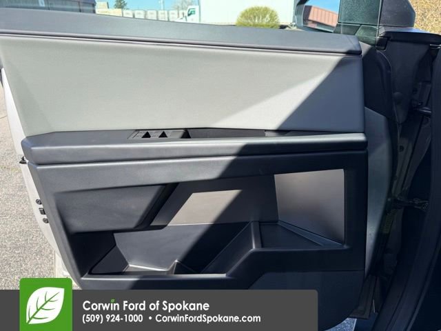 Used 2025 Tesla Cybertruck AWD Crew Cab image 20