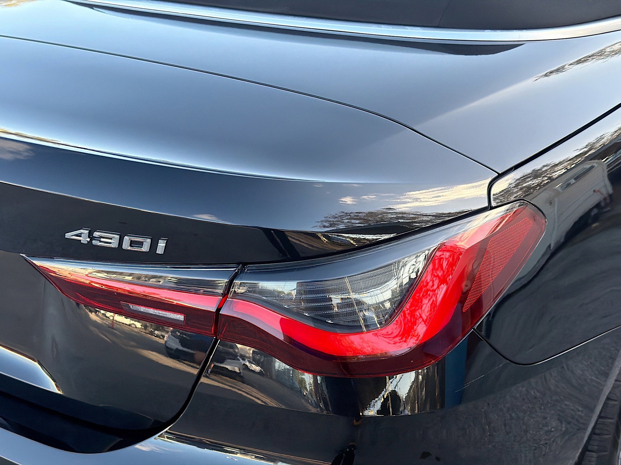 Used 2025 BMW 430i Convertible image 24