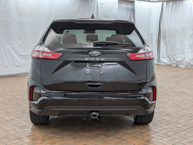 Used 2024 Ford Edge ST-Line w/ Class II Trailer Tow Package AWD/4WD image 6