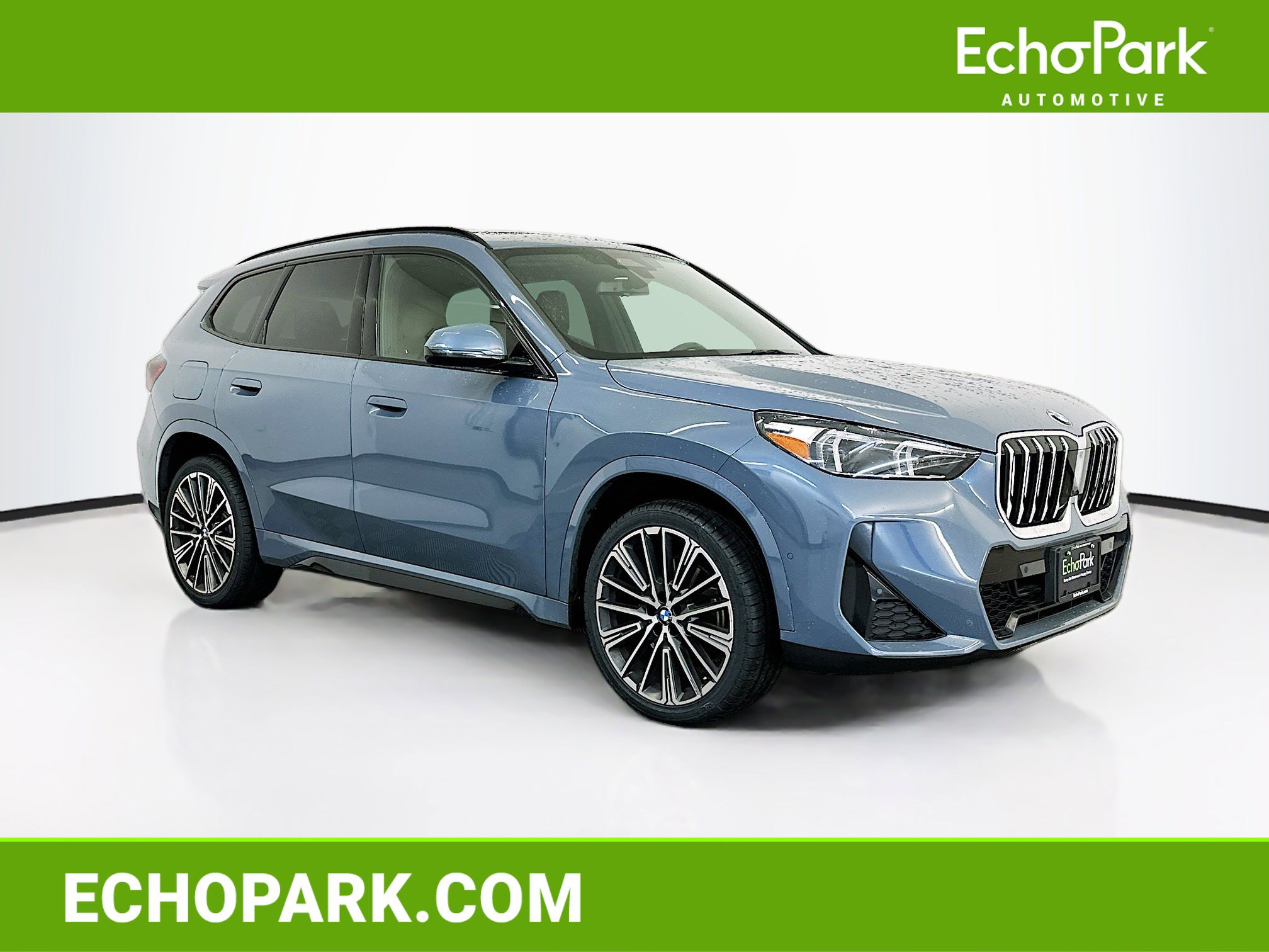 Used 2023 BMW X1 xDrive28i w/ M Sport Package AWD/4WD image 1