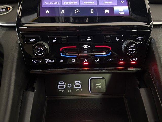 New 2025 Jeep Grand Cherokee Laredo X w/ Luxury Tech Group I image 26