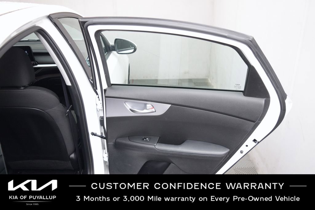 Used 2023 Kia Forte LXS w/ LXS Technology Package image 13