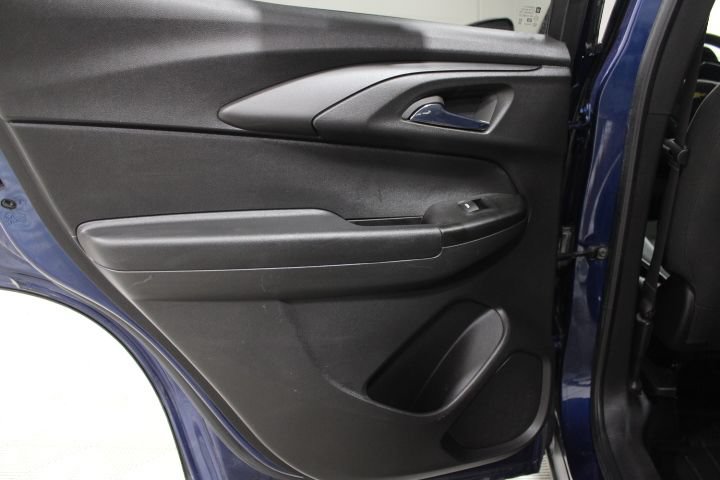 Used 2022 Chevrolet TrailBlazer LT AWD/4WD image 20