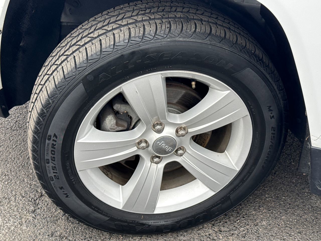 Used 2016 Jeep Compass Sport w/ Power Value Group image 12