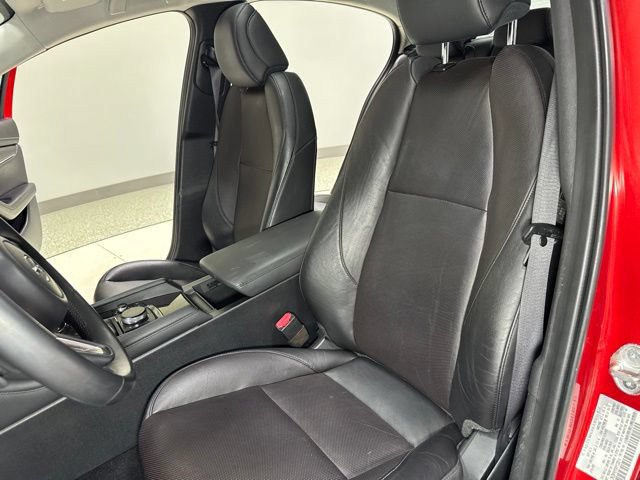 Used 2019 MAZDA MAZDA3 Sedan w/ Premium Package FWD image 16