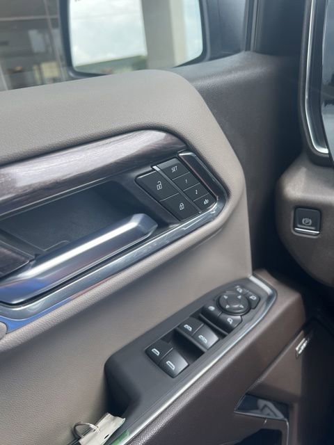 Used 2023 Chevrolet Silverado 1500 LTZ w/ LTZ Premium Texas Edition AWD/4WD image 28