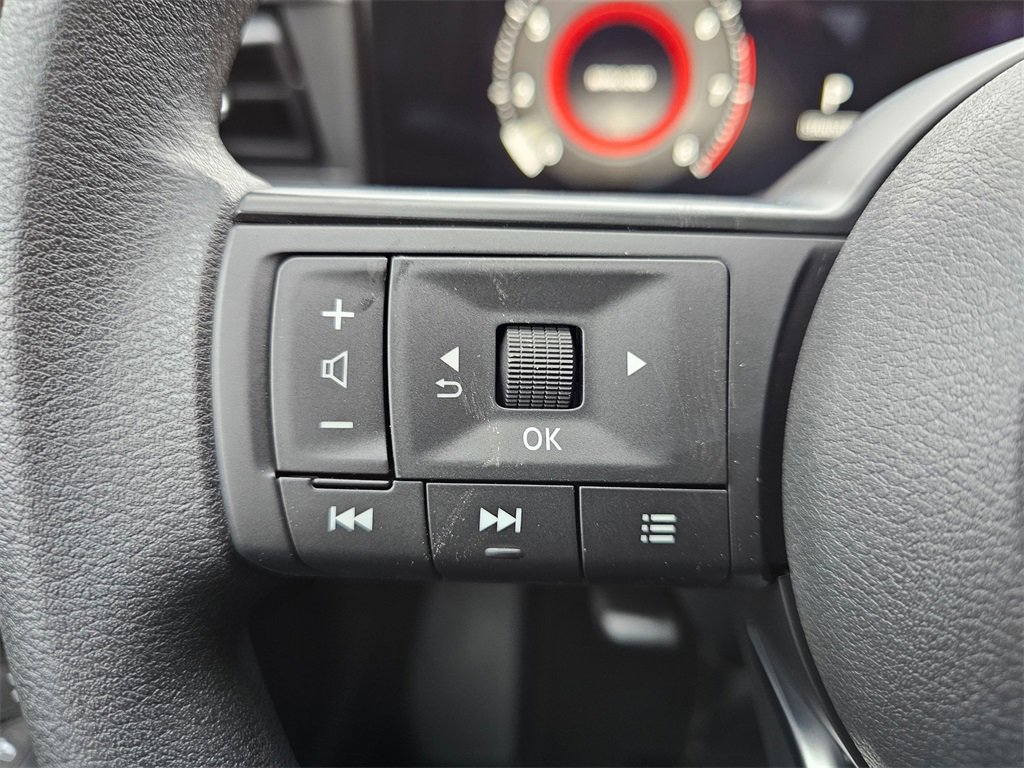 New 2026 Nissan Kicks SV image 13