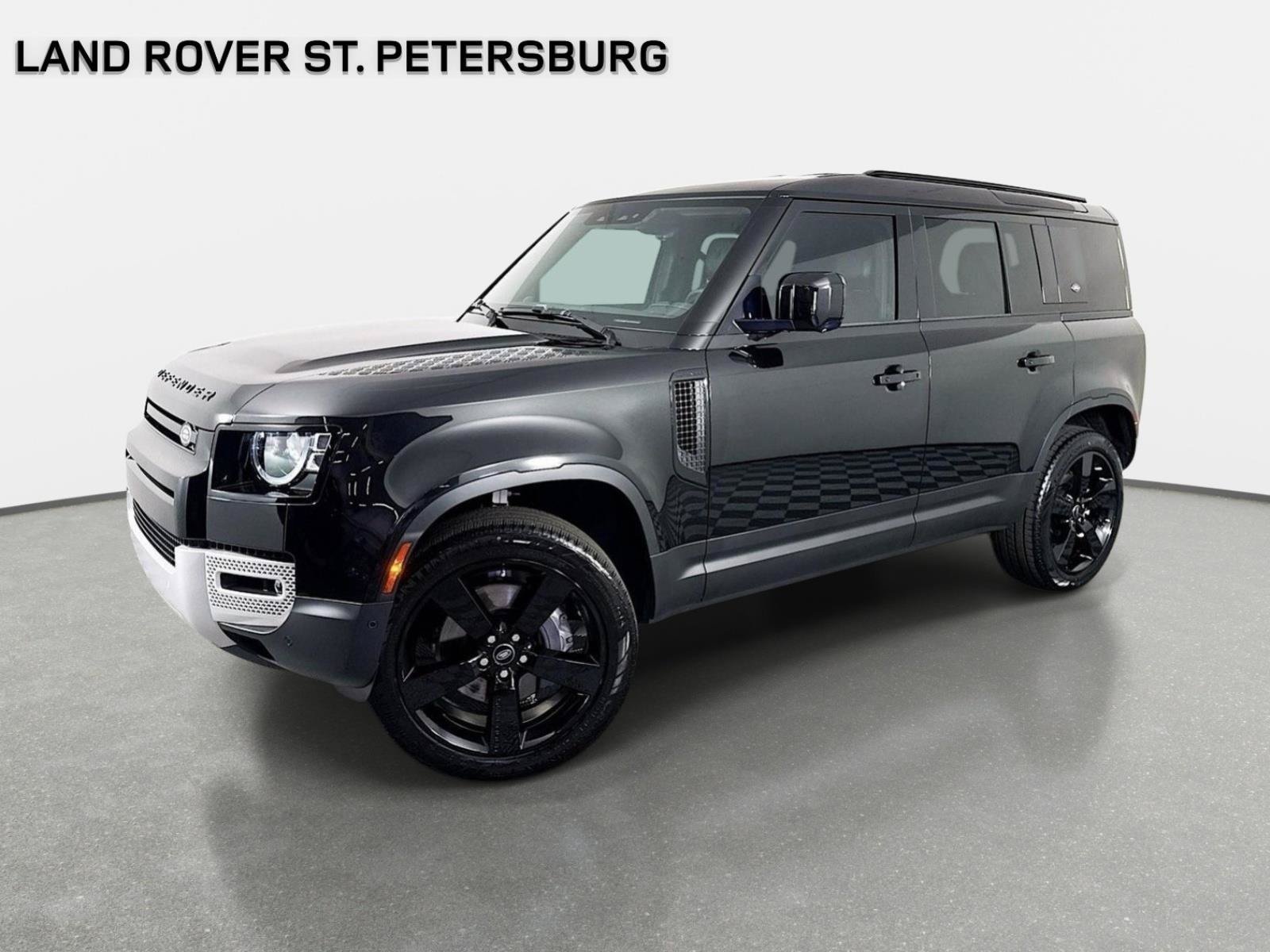 Used 2023 Land Rover Defender 110 S AWD/4WD video 1