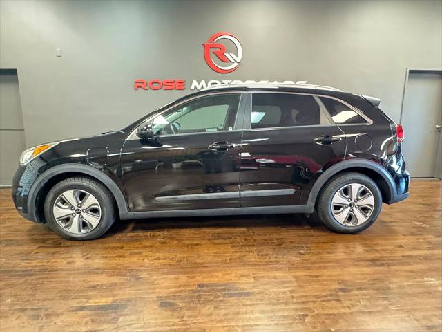Used 2019 Kia Niro LX image 2