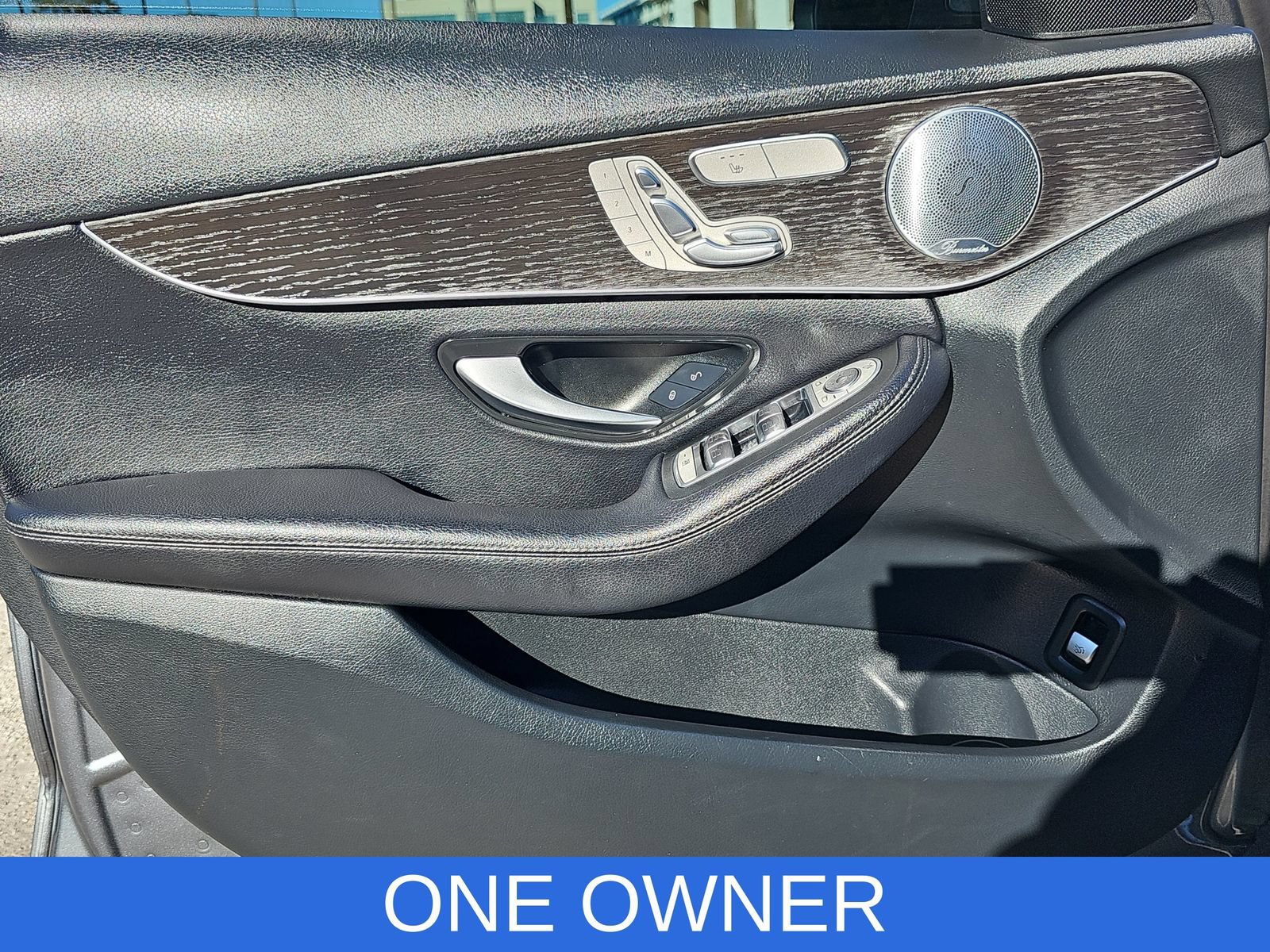 Used 2021 Mercedes-Benz C 300 4MATIC Sedan w/ Premium Package image 25