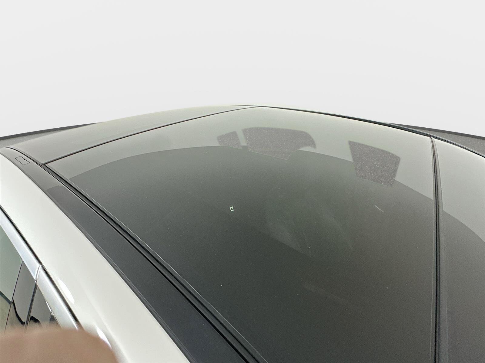 Certified 2019 Mercedes-Benz E 300 4MATIC image 13