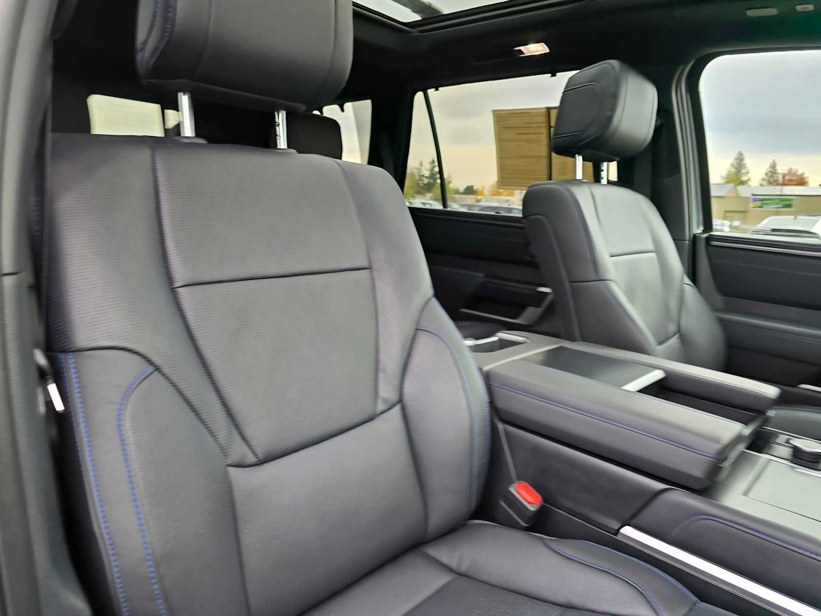 Used 2025 Toyota Sequoia Platinum AWD/4WD image 12