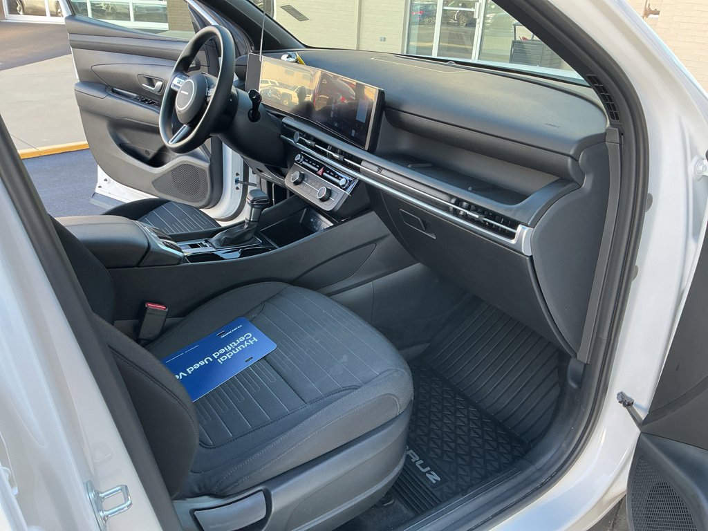 Certified 2025 Hyundai Santa Cruz SE image 15