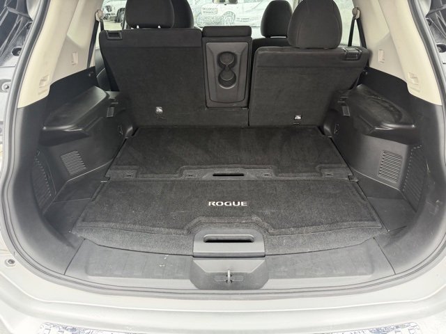 Used 2015 Nissan Rogue SV image 5