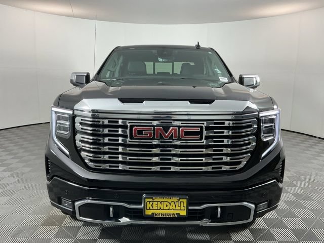 Used 2025 GMC Sierra 1500 Denali w/ Denali Reserve Package AWD/4WD image 2