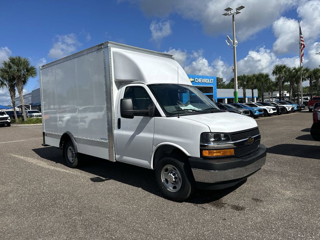 New 2025 Chevrolet Express 3500 w/ Power Convenience Package image 10