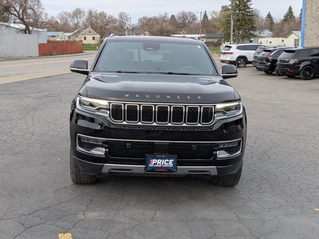 Used 2022 Jeep Wagoneer Series III w/ Premium Group I image 2