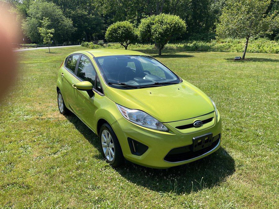 Used 2011 Ford Fiesta SE w/ 202A Rapid Spec Order Code FWD image 1