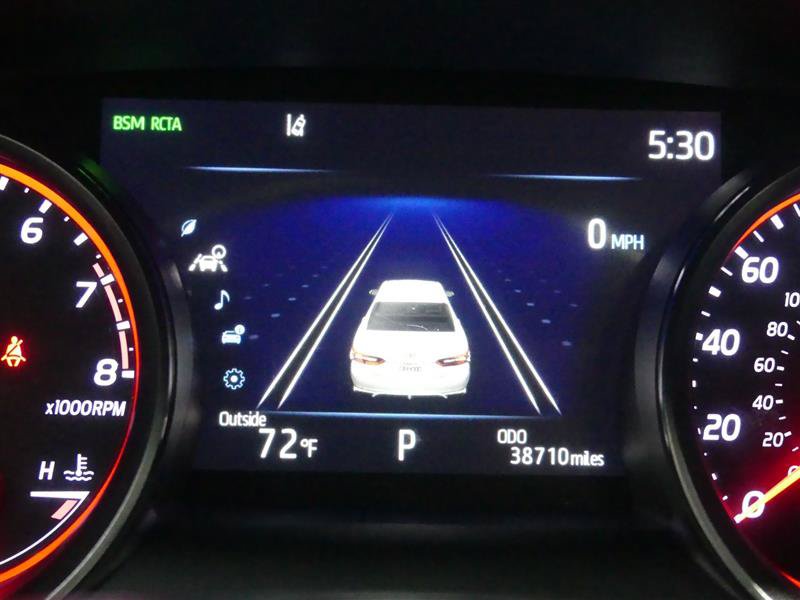 Used 2023 Toyota Camry XSE FWD image 33