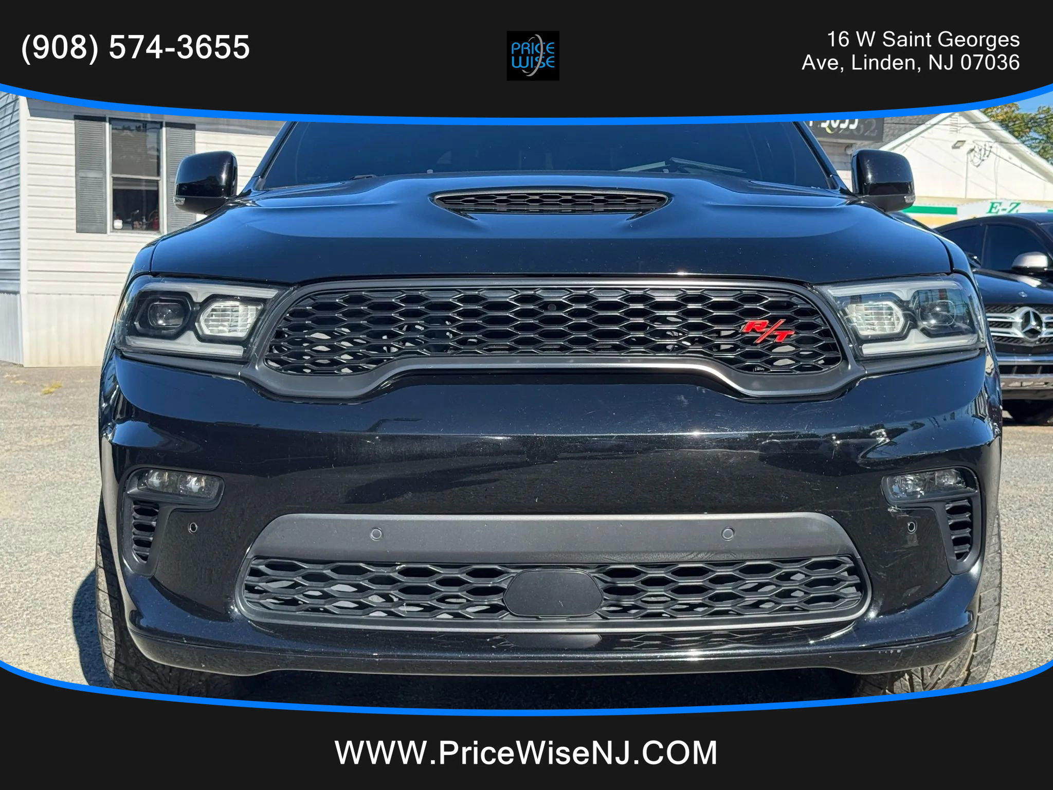 Used 2022 Dodge Durango R/T w/ Tow 'N Go Package image 2