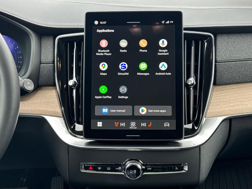 Used 2026 Volvo XC90 B6 Plus w/ Protection Package Premier image 14