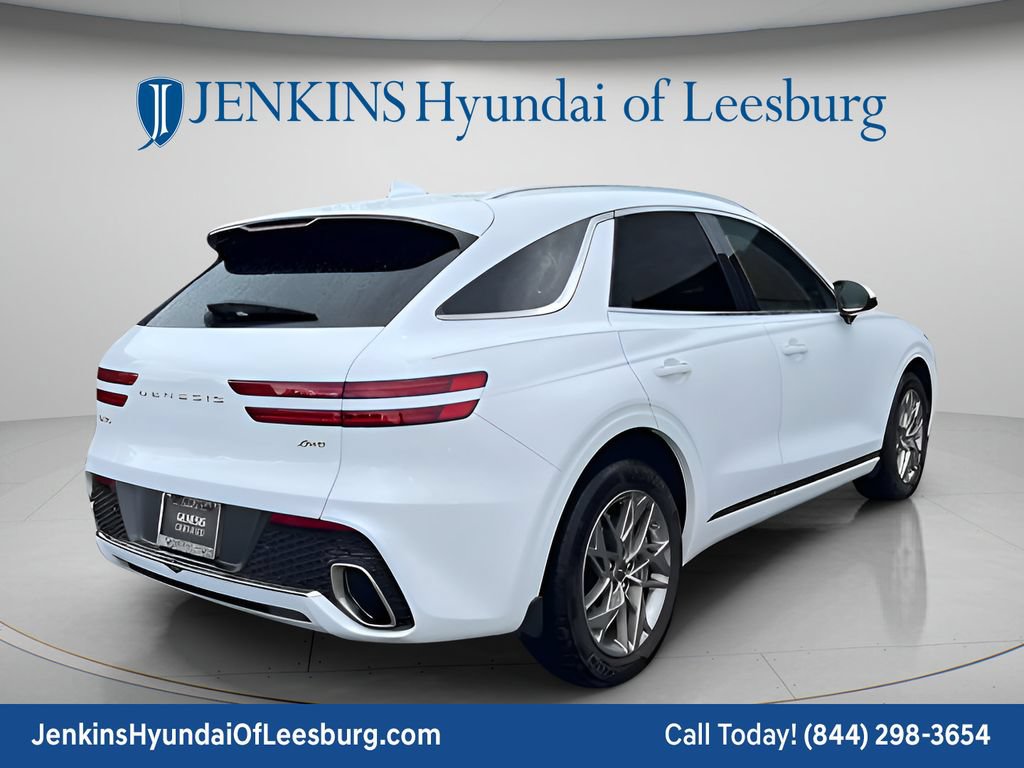 Used 2025 Genesis GV70 2.5T AWD/4WD image 3