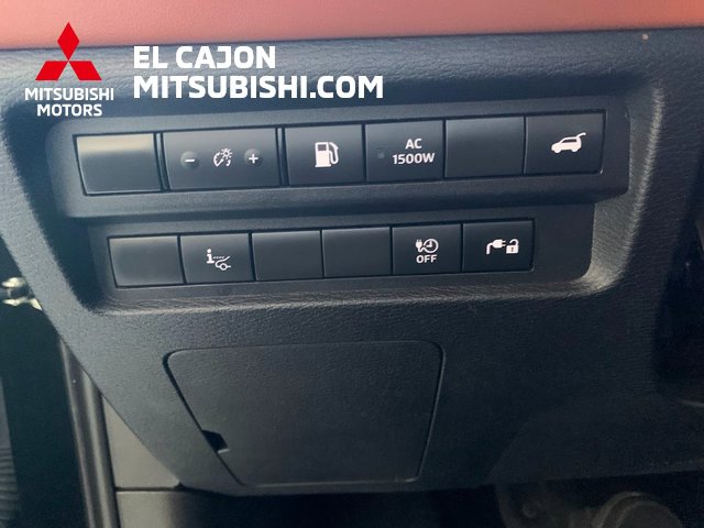 Used 2023 Mitsubishi Outlander SEL 40th Anniversary image 24