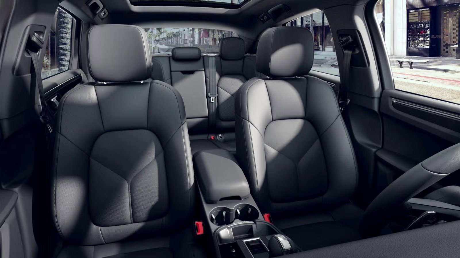 Certified 2022 Porsche Macan S image 6