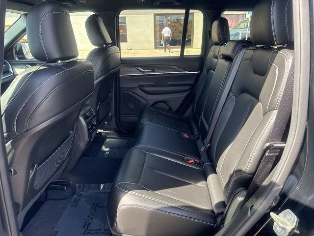Certified 2024 Jeep Grand Cherokee Limited w/ Trailer Tow Package image 27