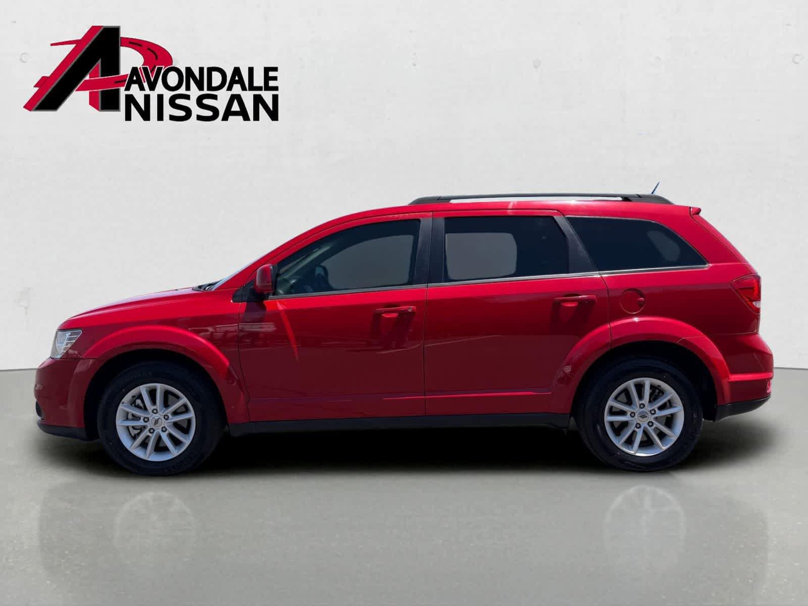 Used 2018 Dodge Journey SXT w/ Connectivity Group FWD image 3