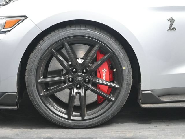 Used 2022 Ford Mustang Shelby GT500 w/ Technology Package RWD image 26