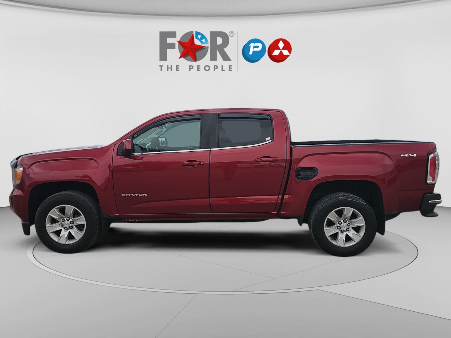 Used 2018 GMC Canyon SLE w/ SLE Convenience Package AWD/4WD image 2