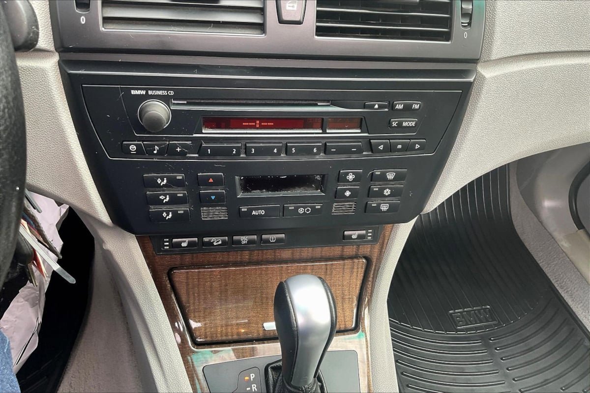 Used 2006 BMW X3 3.0i image 15
