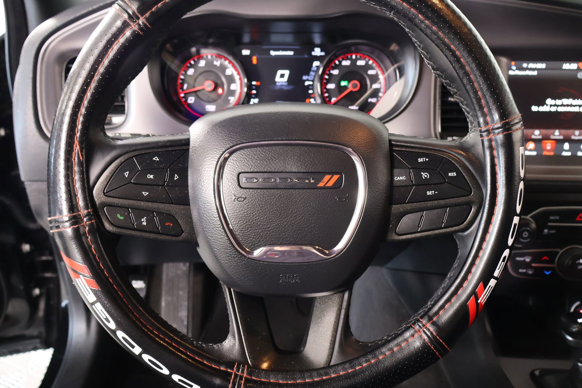 Used 2023 Dodge Charger SXT w/ Blacktop Package RWD image 3