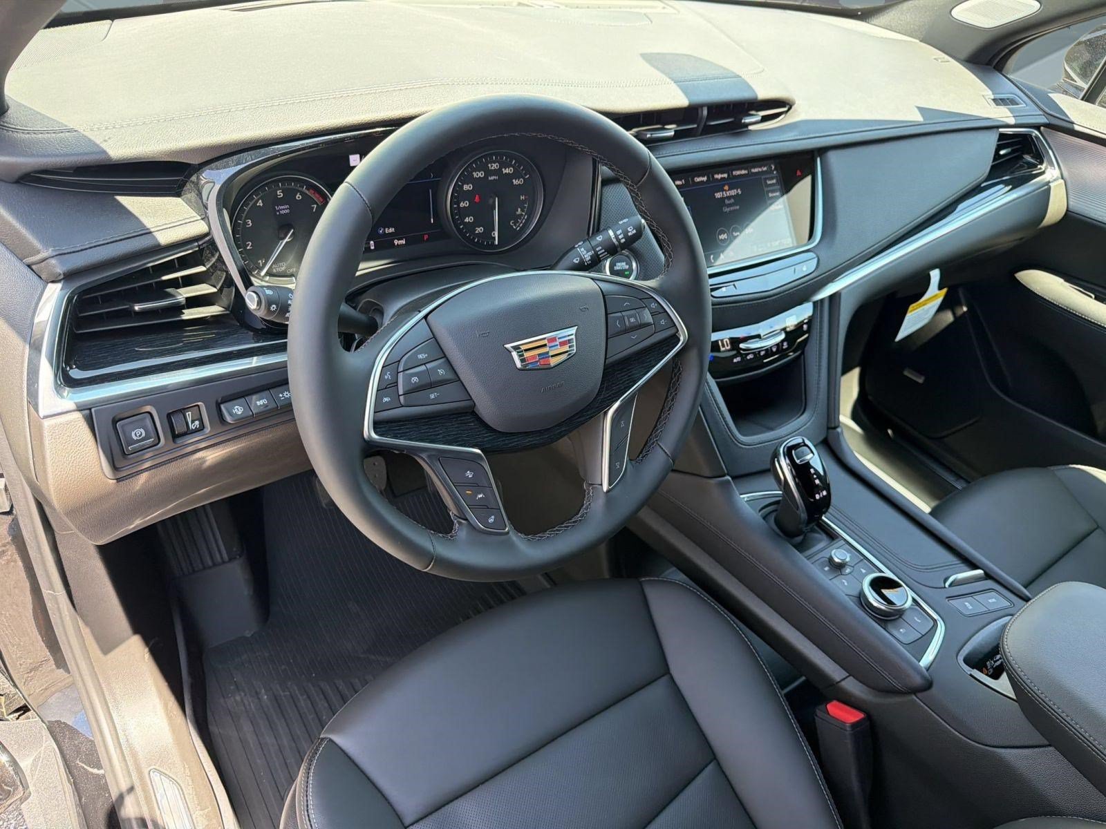 New 2026 Cadillac XT5 Premium Luxury w/ Driver Assist Package FWD image 3
