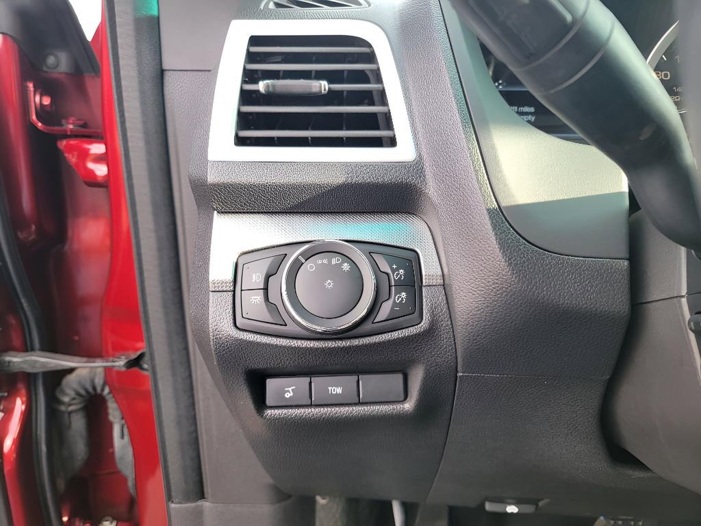 Used 2015 Ford Explorer Sport image 15