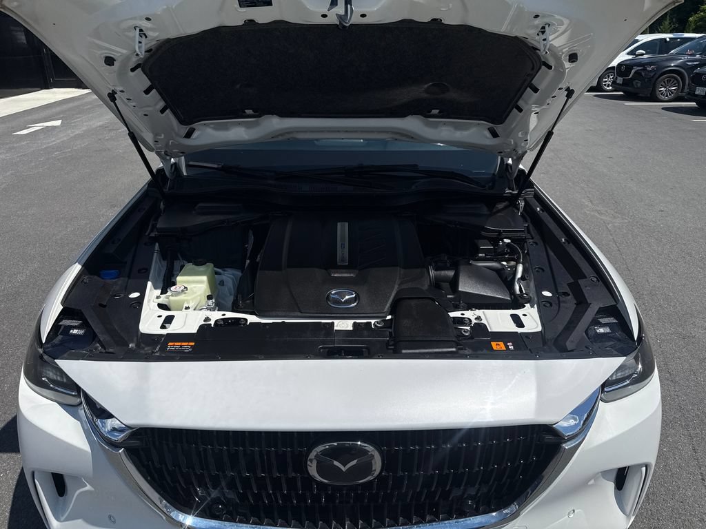 Certified 2025 MAZDA CX-90 Plug-In Hybrid w/ Preferred AWD/4WD image 13